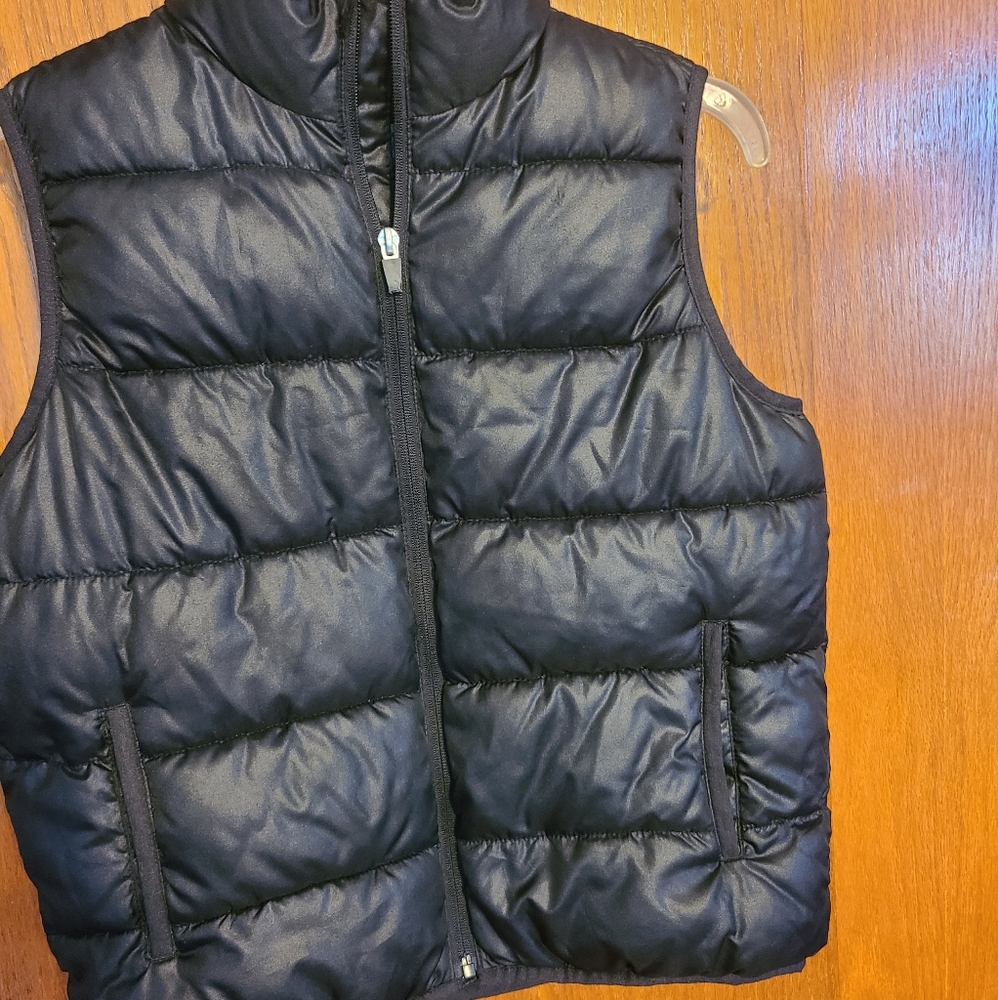 Old Navy YM puffer vest.
